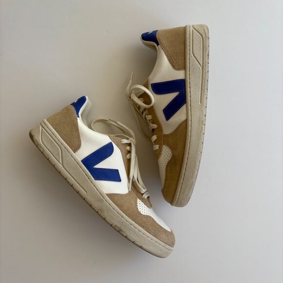 VEJA V-10 Men's Sneakers - Leather White Paros Sahara (EUC) - Picture 6 of 7